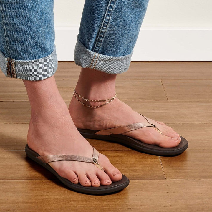 OluKai Ho'Opio, Sandales de Plage en Cuir pour Femmes