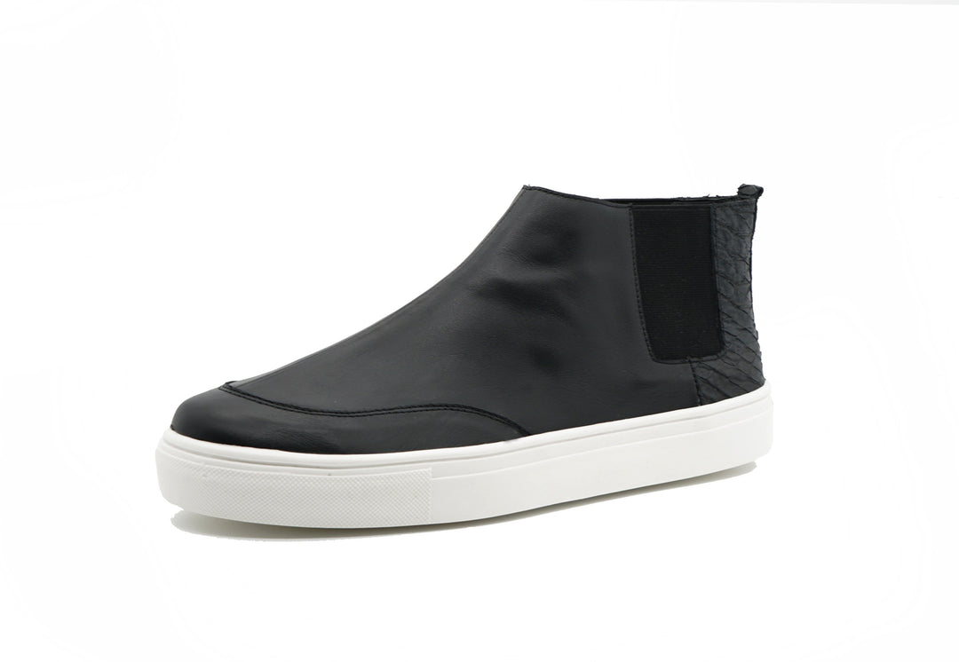 Kaanas Oviedo Pull-On Chelsea Sneaker