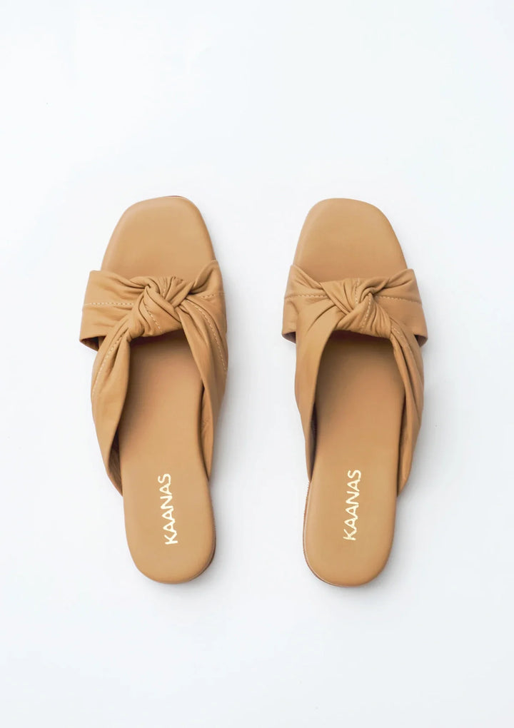 Kaanas Surabaya Knot Sandal