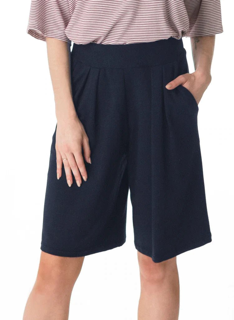 Duffield Parlor Short