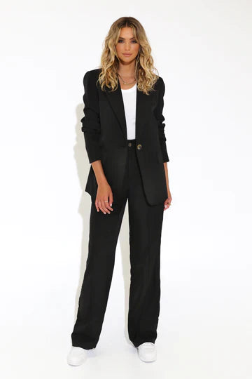 Madison The Label Giselle Blazer