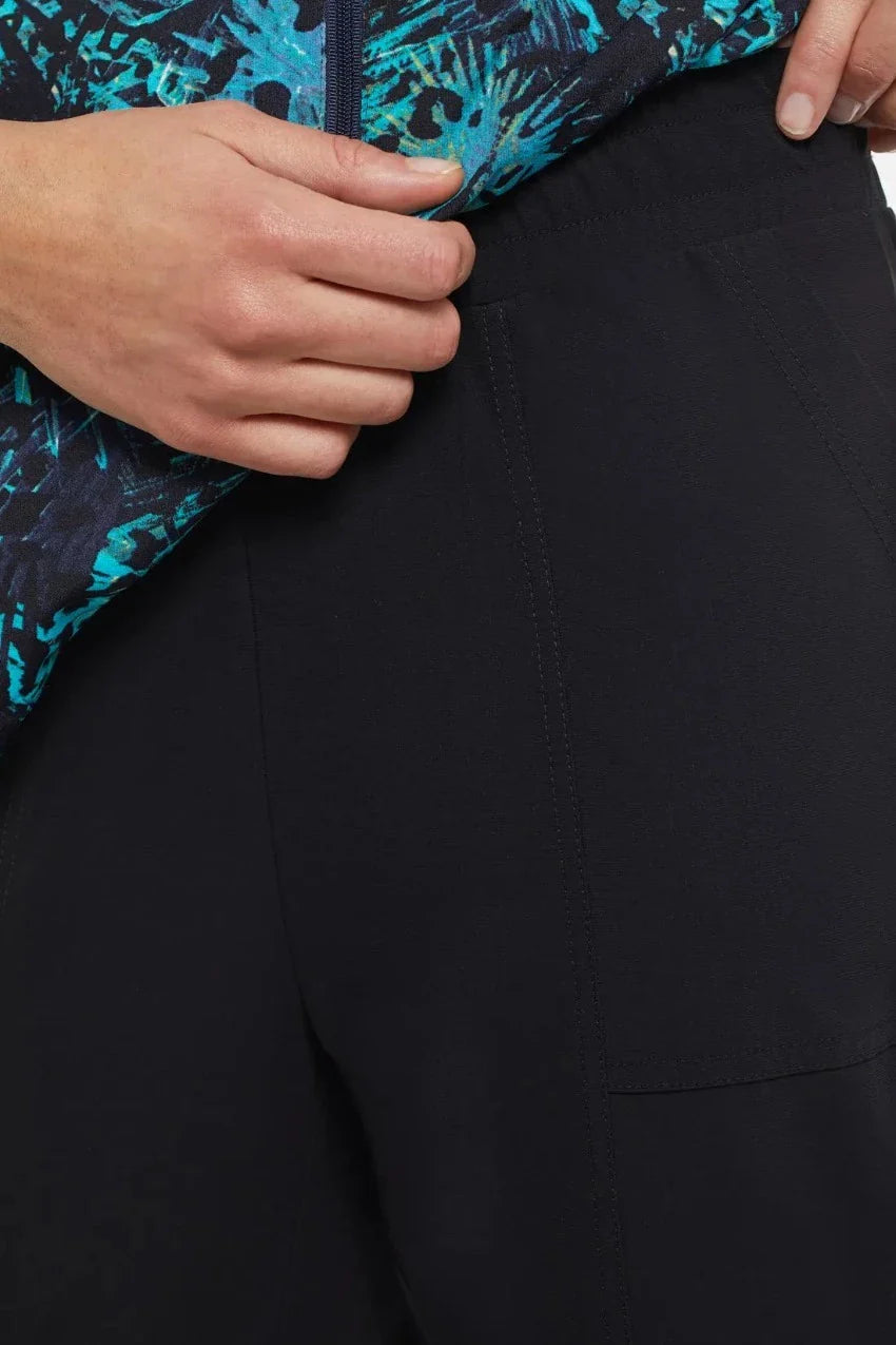 Tribal Pull-On Technical Capris 25"