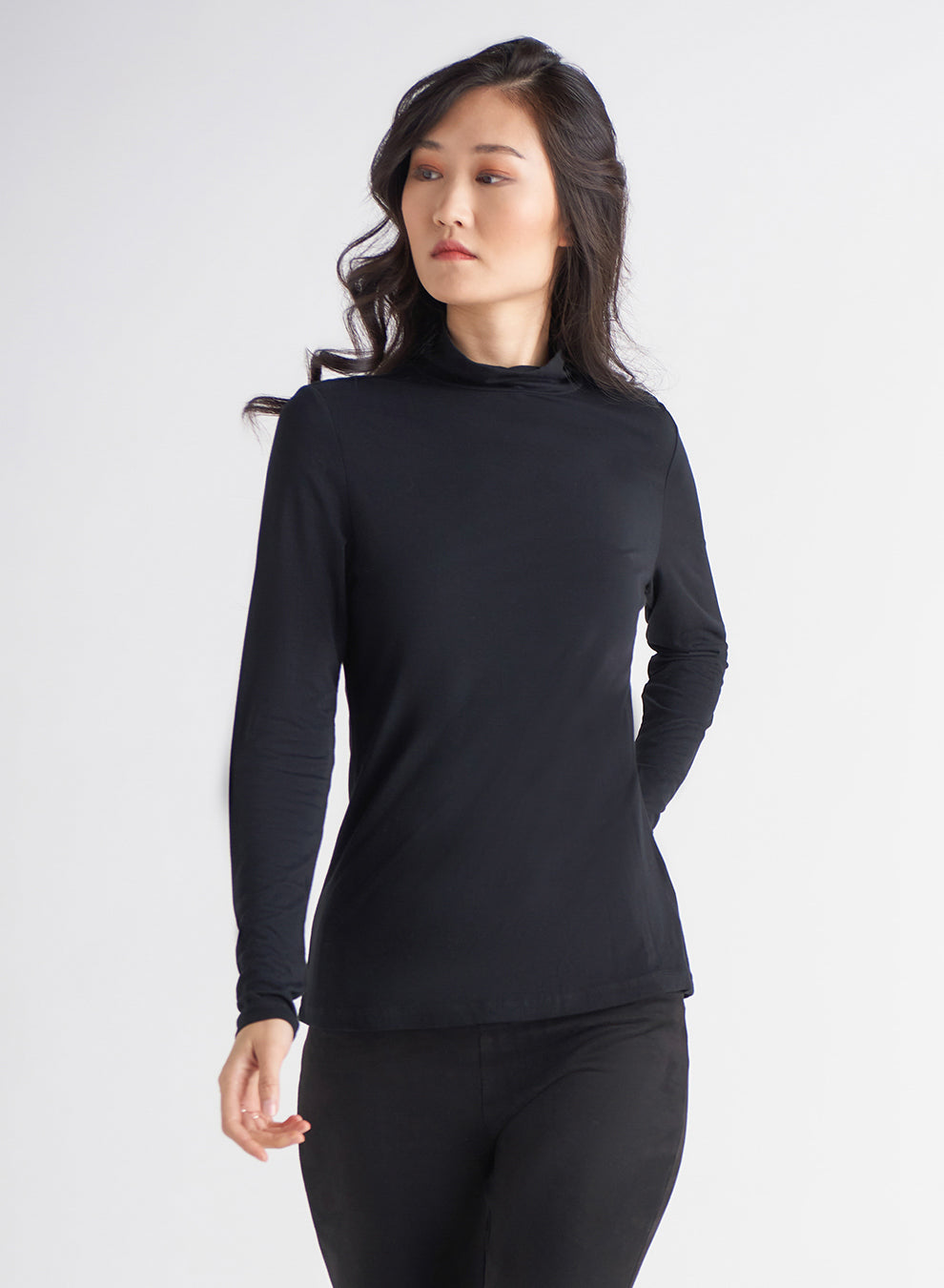 Black Tape Basic Turtleneck