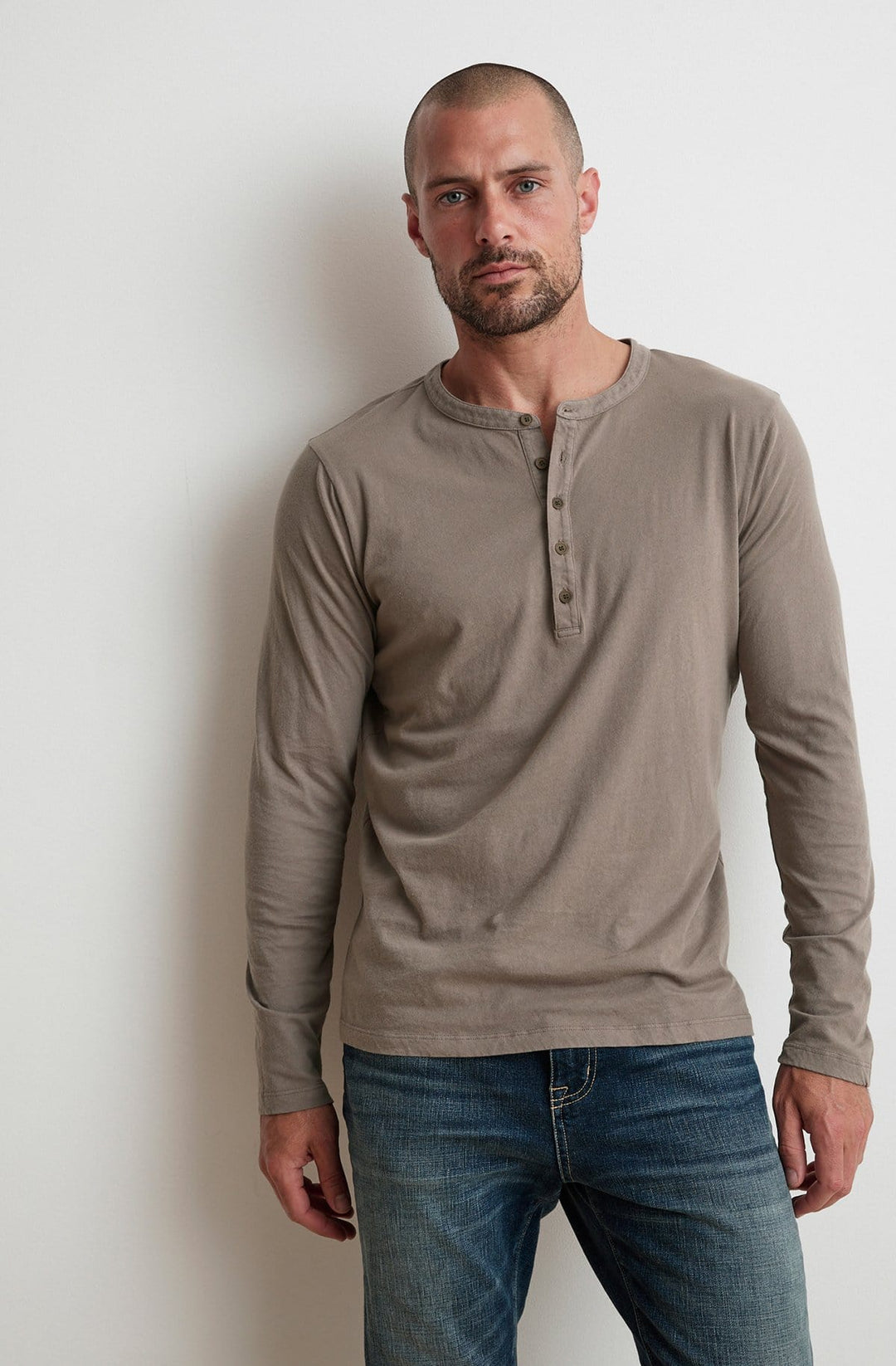 Chemise à manches longues Henley en jersey de coton Alvaro pour hommes en velours 
